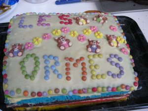 Gâteau Arc-En-Ciel (Rainbow Cake)
