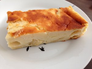 Photo de la recette Gâteau au fromage blanc et aux pommes envoyée par le cuisinier