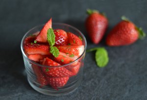 Photo de la recette Salade de fraises à la menthe envoyée par le cuisinier