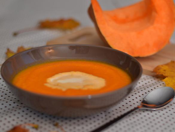 Photo pour la recette Velouté potiron et carottes au curry envoyée par le cuisinier